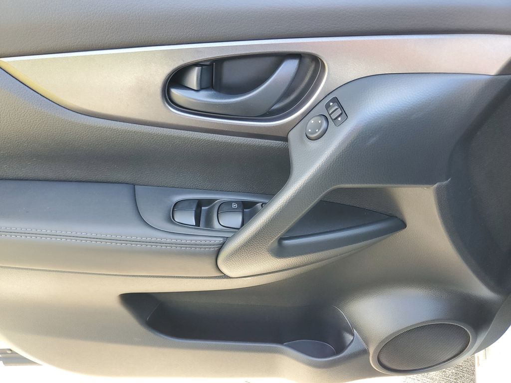 used 2020 Nissan Rogue Sport car, priced at $14,497