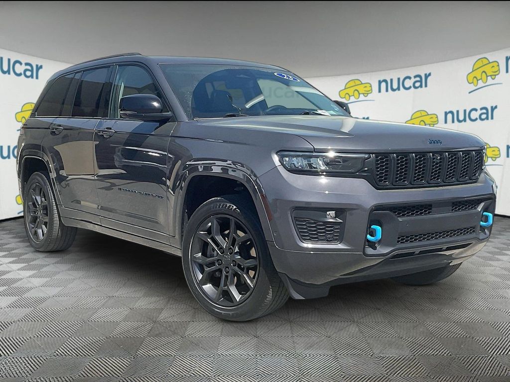 2023 Jeep Grand Cherokee — photo 1