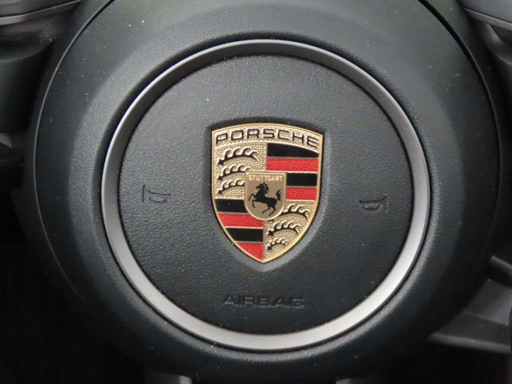 Thumbnail: 2023 Porsche 911 - 28