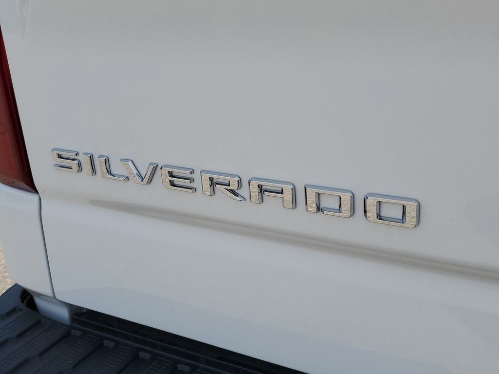 2024 Chevrolet Silverado 1500 LT 12