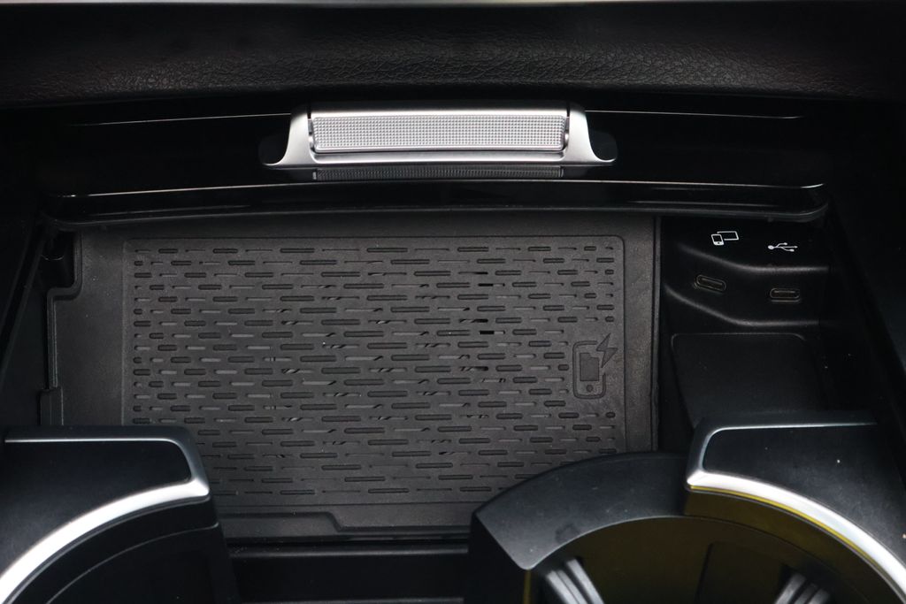 Thumbnail: 2023 Mercedes-Benz GLE - 20