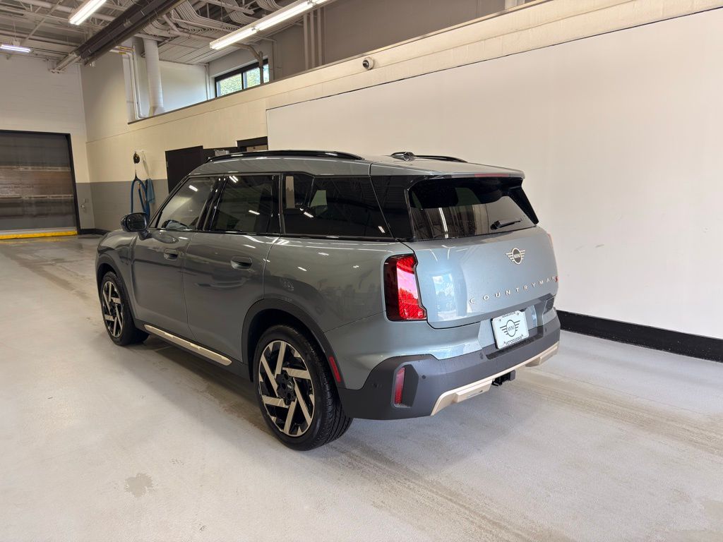 Thumbnail: 2025 MINI Cooper Countryman - 3