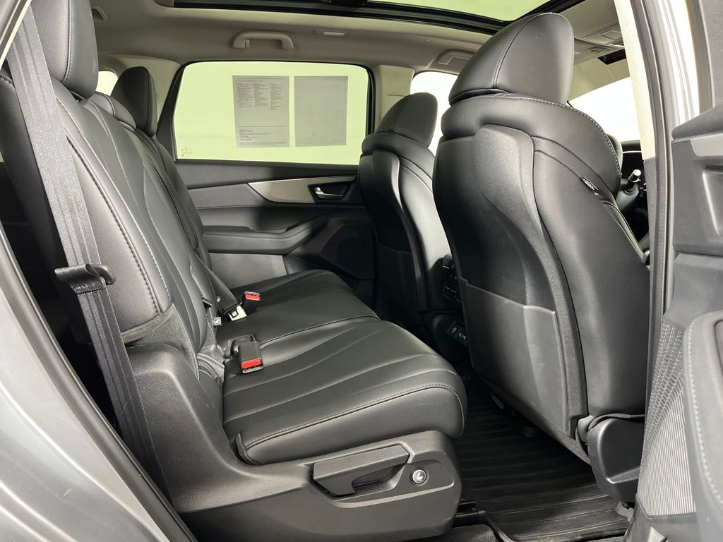 Thumbnail: 2024 Acura MDX - 8