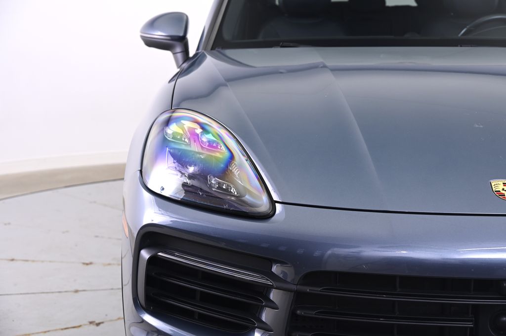 Thumbnail: 2019 Porsche Cayenne - 11