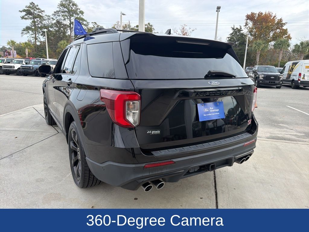2022 Ford Explorer ST