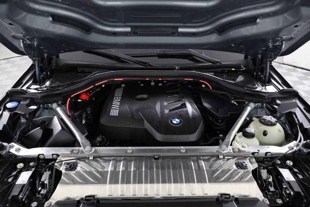 Thumbnail: 2025 BMW X3 - 15