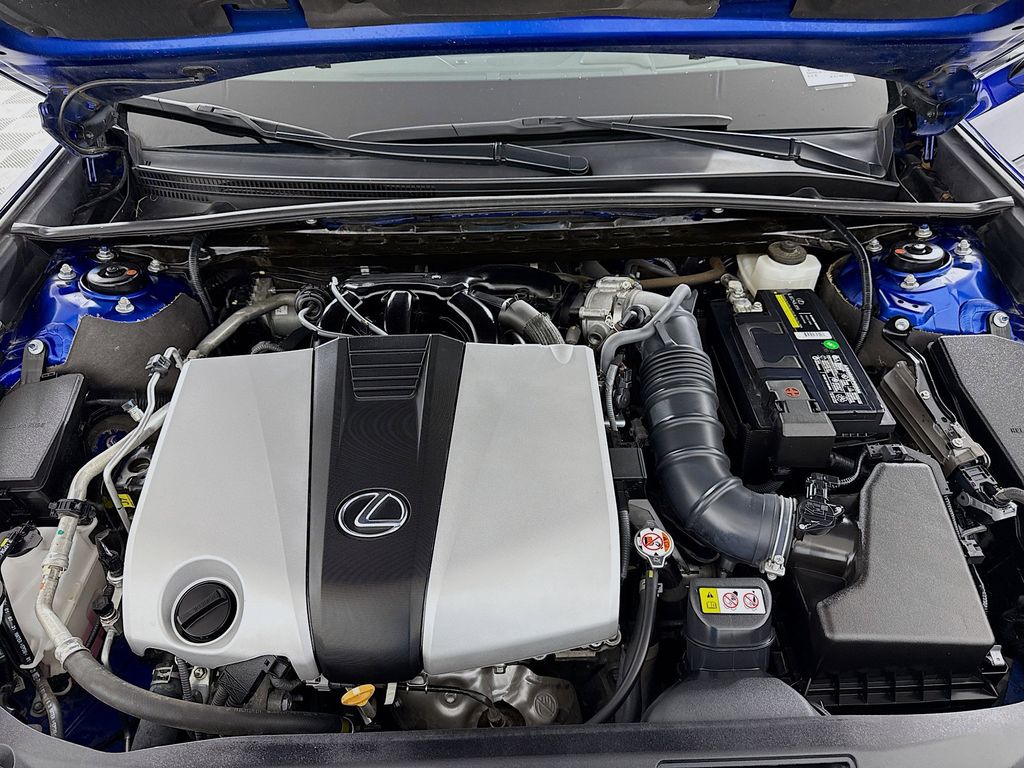 Thumbnail: 2022 Lexus ES - 30