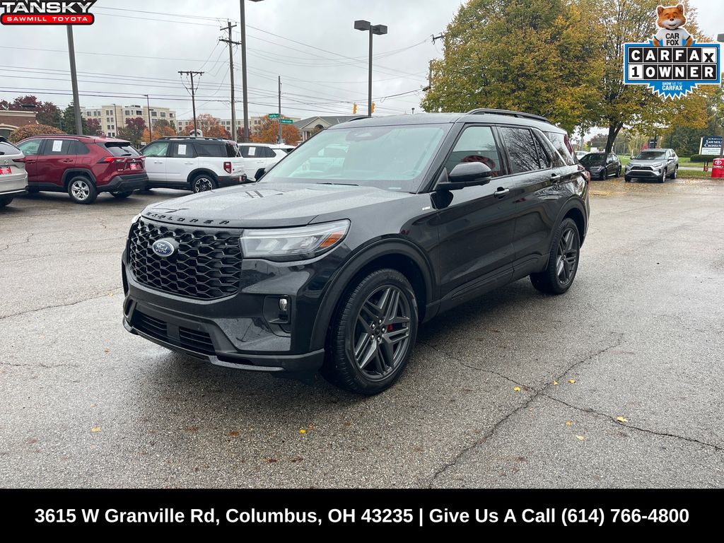 2025 Ford Explorer ST-Line AWD