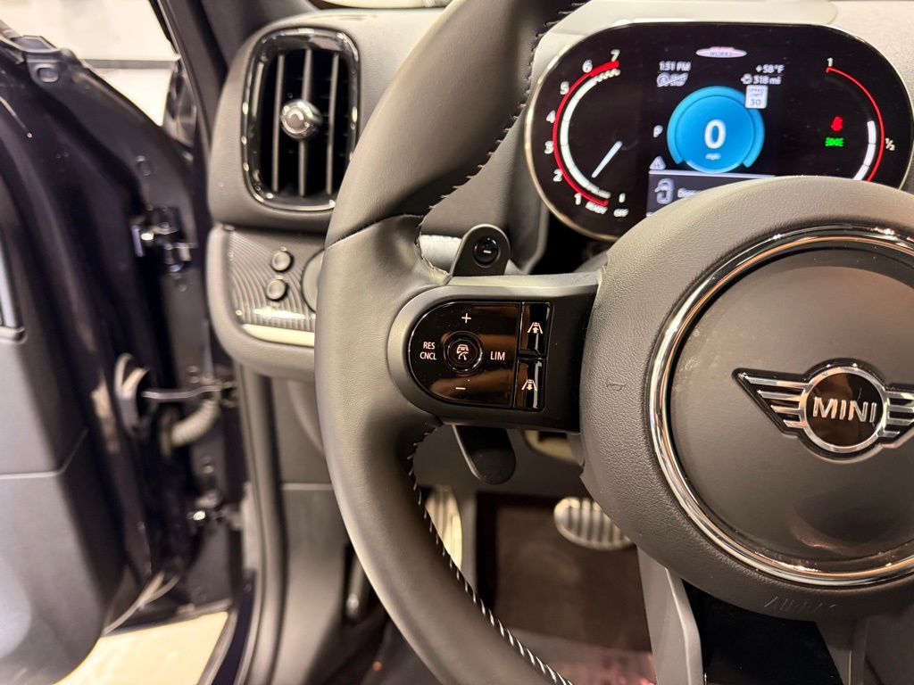 Thumbnail: 2023 MINI Cooper Countryman - 13