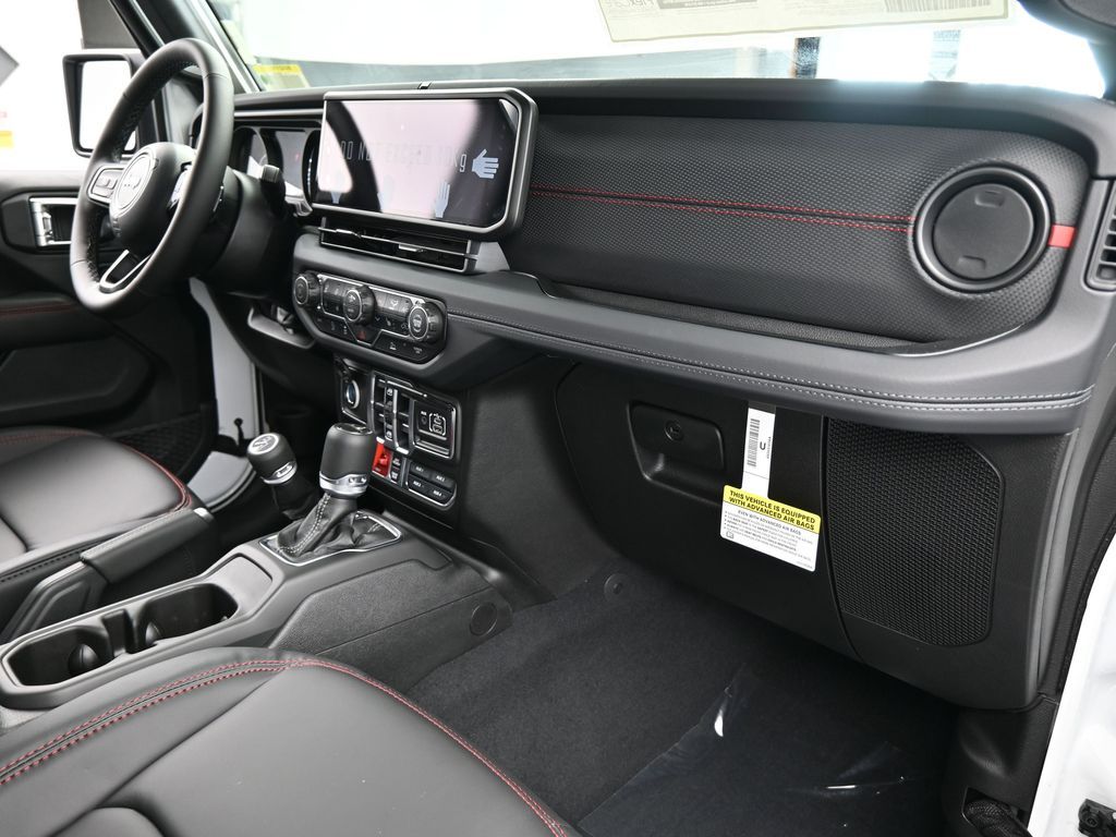 New 2026 Bright White Clearcoat Jeep Rubicon image 37