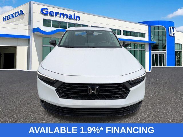 Certified Used 2025 White Honda SE image 9