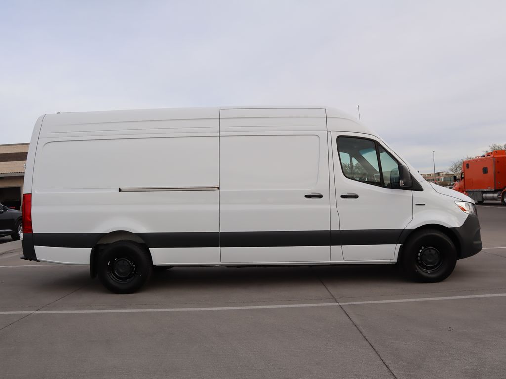 2024 Mercedes-Benz Sprinter 2500 4