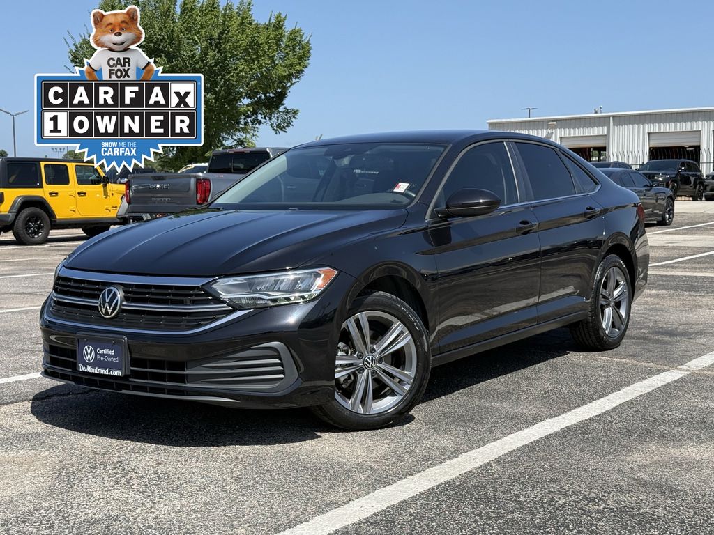 Black 2022 Volkswagen Jetta Sedan Front-Wheel Drive 8-Speed Automatic