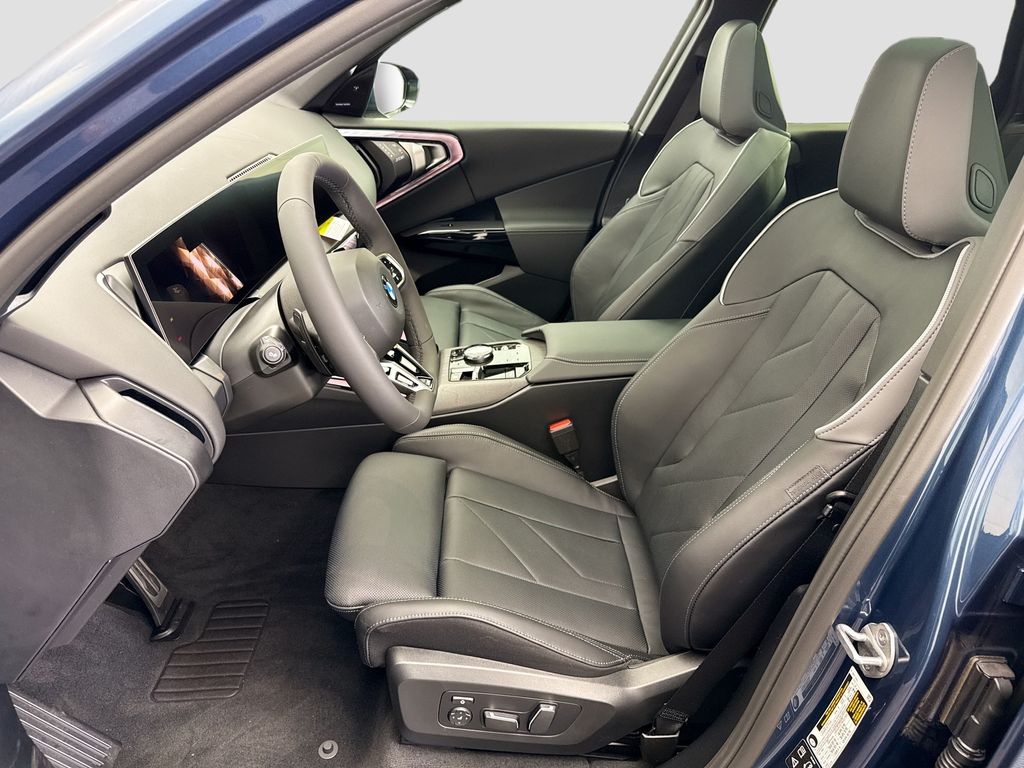 Thumbnail: 2026 BMW X3 - 18