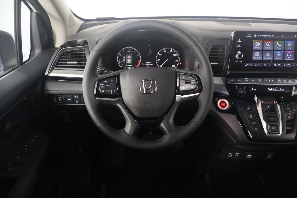 2025 Honda Odyssey Touring 3