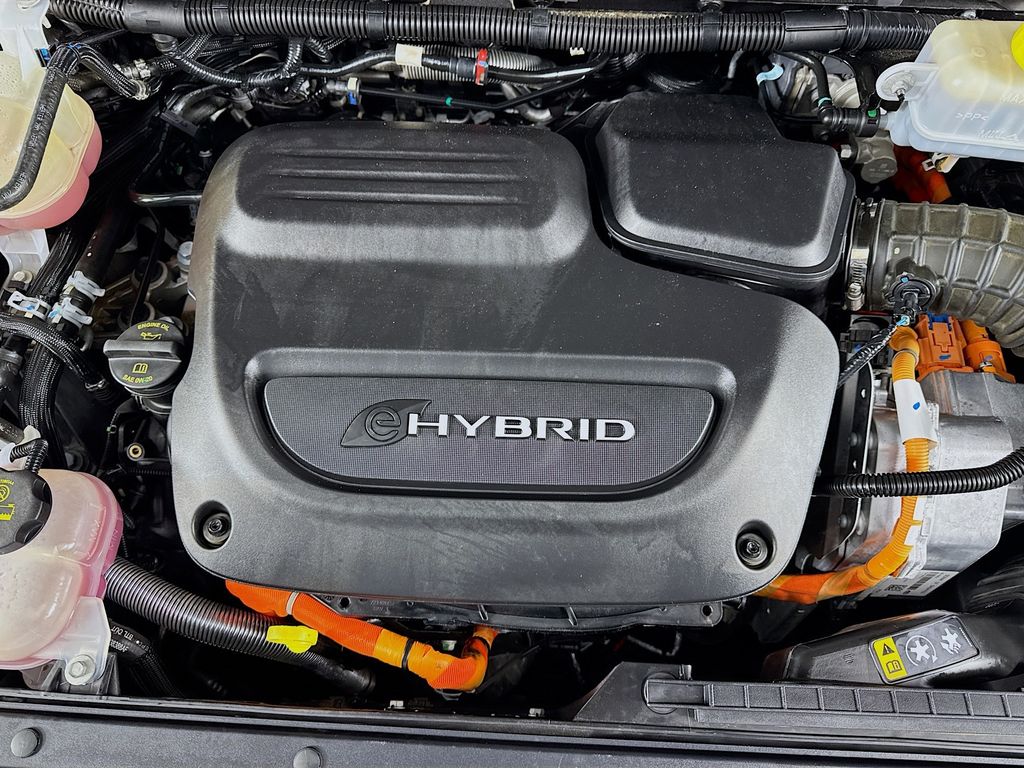 Used Car 2023 Chrysler Pacifica Hybrid  Touring L For Sale Under $20,000 In Austin, Texas