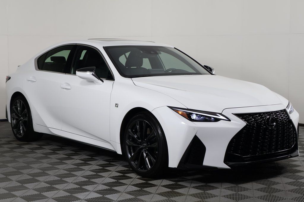 Thumbnail: 2024 Lexus IS - 3
