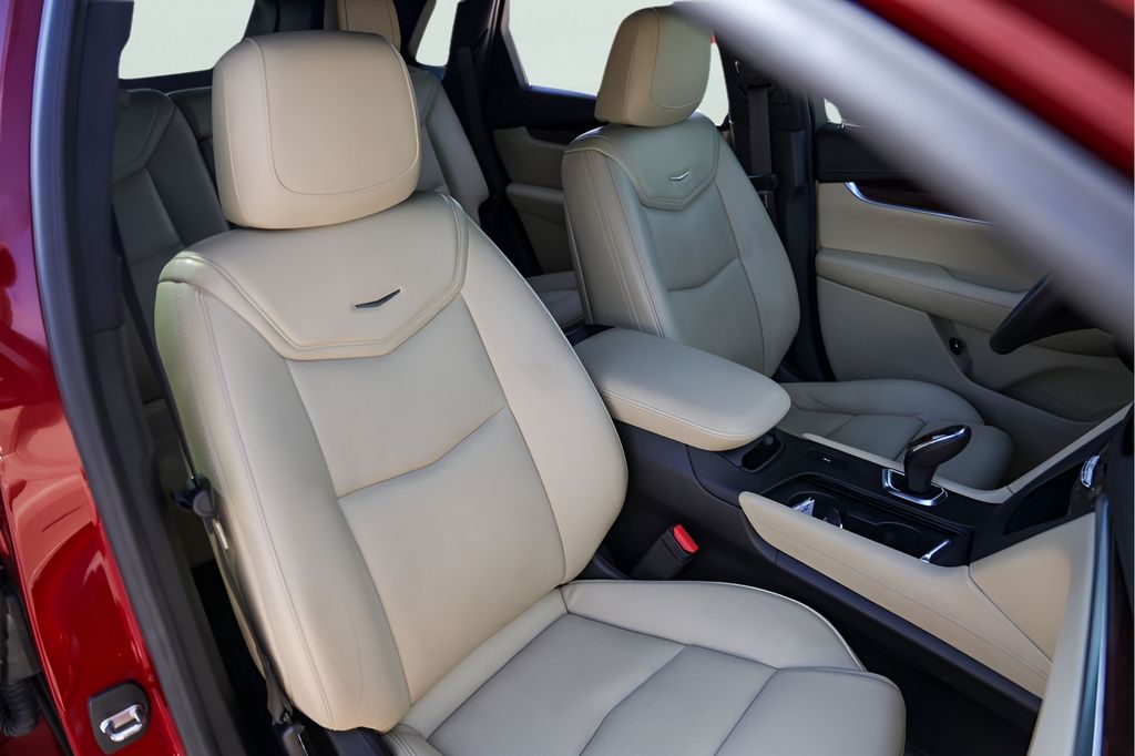 Used Car 2017 Cadillac Xt5  Luxury For Sale Under $20,000 In Austin, Texas