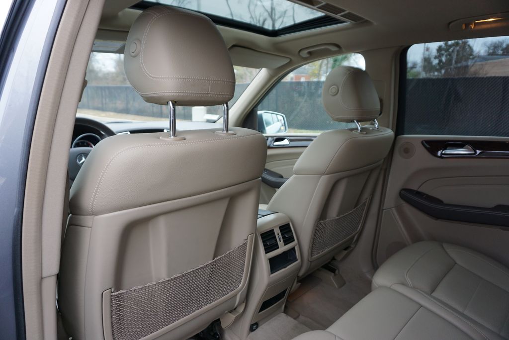 Thumbnail: 2014 Mercedes-Benz M-Class - 14