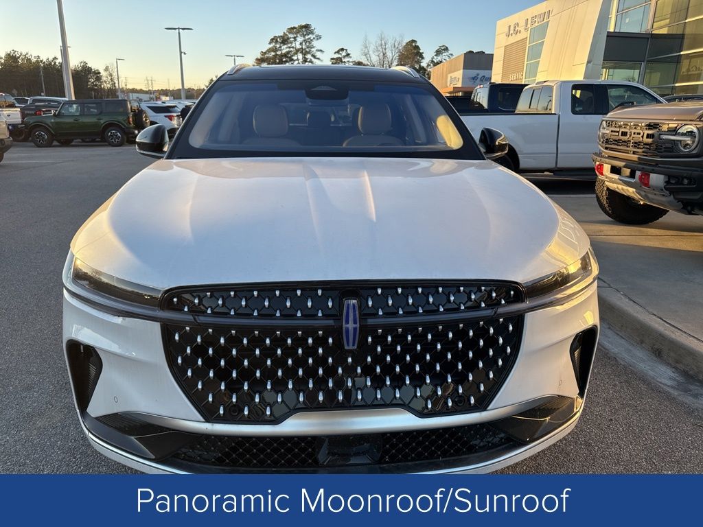 2024 Lincoln Nautilus Reserve