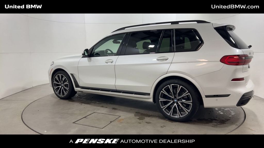 2021 BMW X7 xDrive40i 6