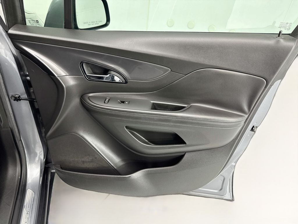 Thumbnail: 2019 Buick Encore - 23