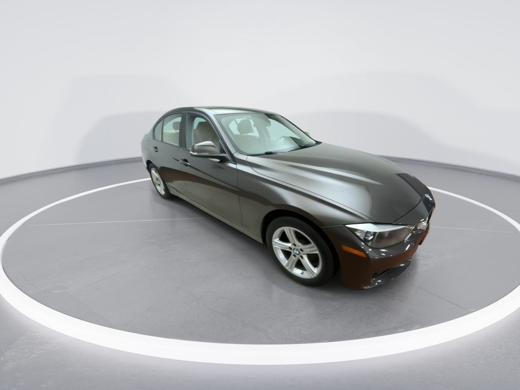 Thumbnail: 2015 BMW 3 Series - 2
