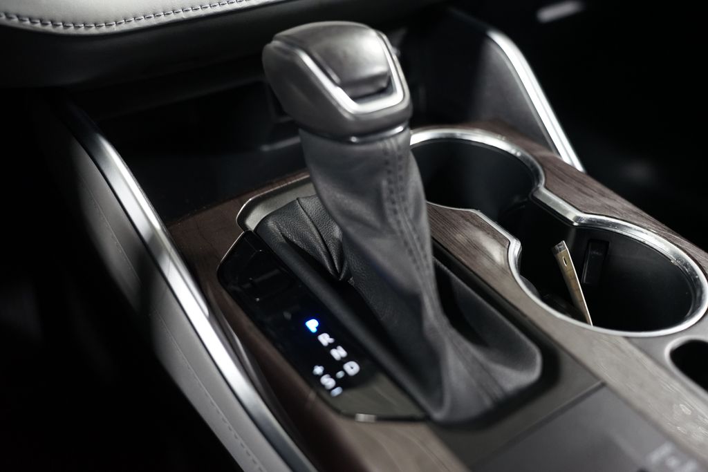 2021 Toyota Highlander Platinum 23