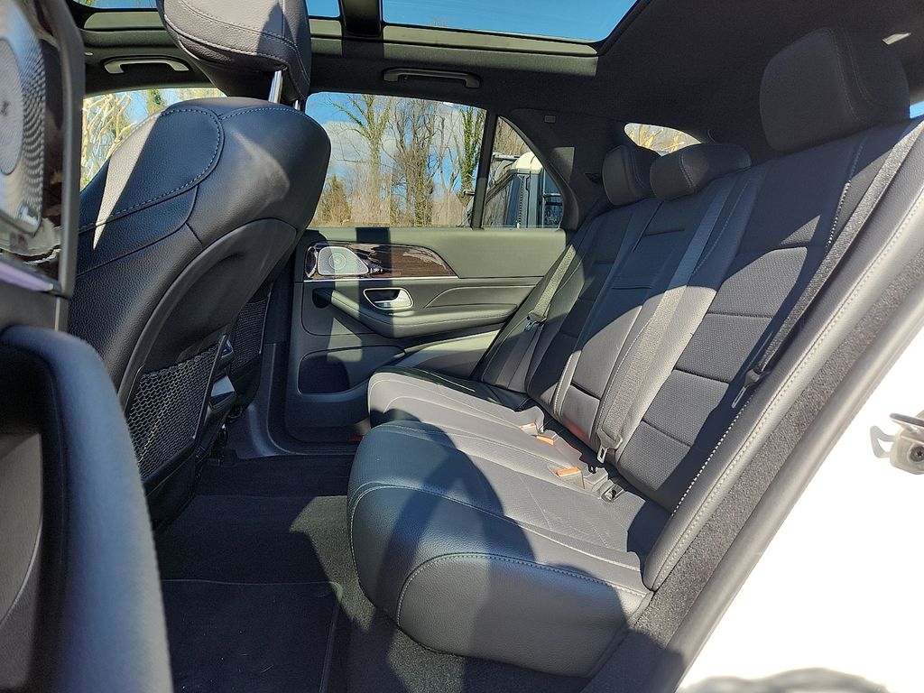 Thumbnail: 2021 Mercedes-Benz GLE - 10