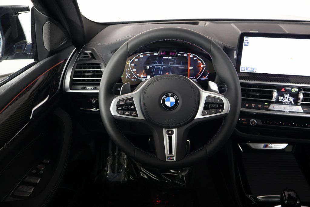 2025 BMW X4 M40i 3