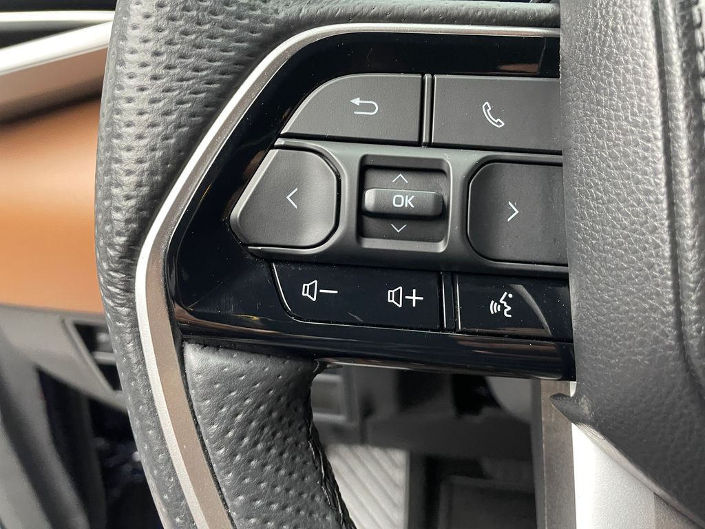 Thumbnail: 2025 Toyota Sequoia - 23