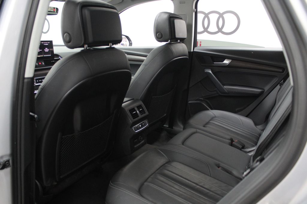 Thumbnail: 2022 Audi Q5 - 29