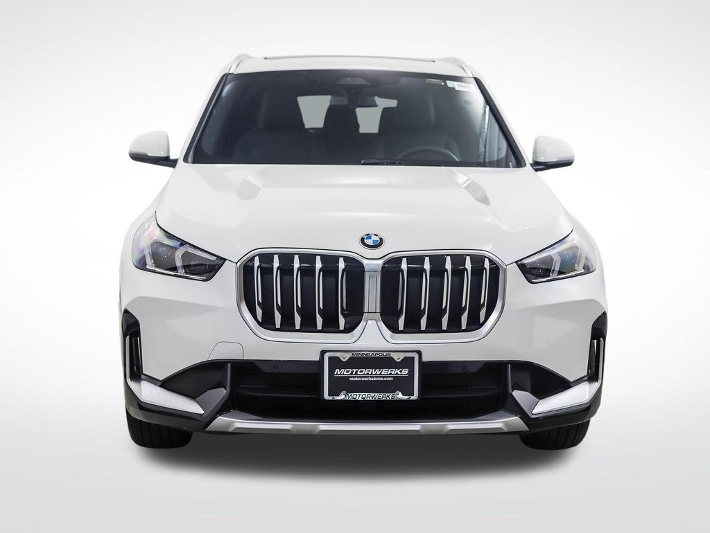 Thumbnail: 2026 BMW X1 - 8