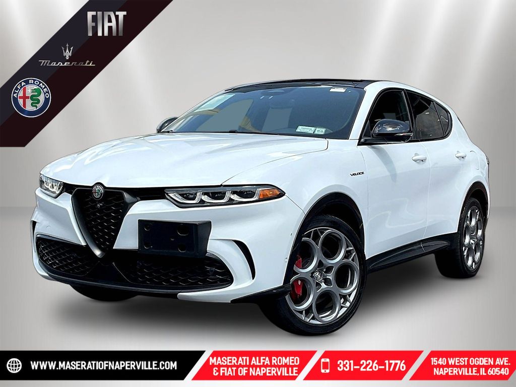 Alfa White 2024 Alfa Romeo Tonale 6-Speed Automatic