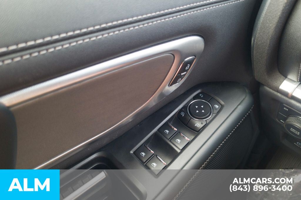 Used 2025 Silver Ford Platinum image 32