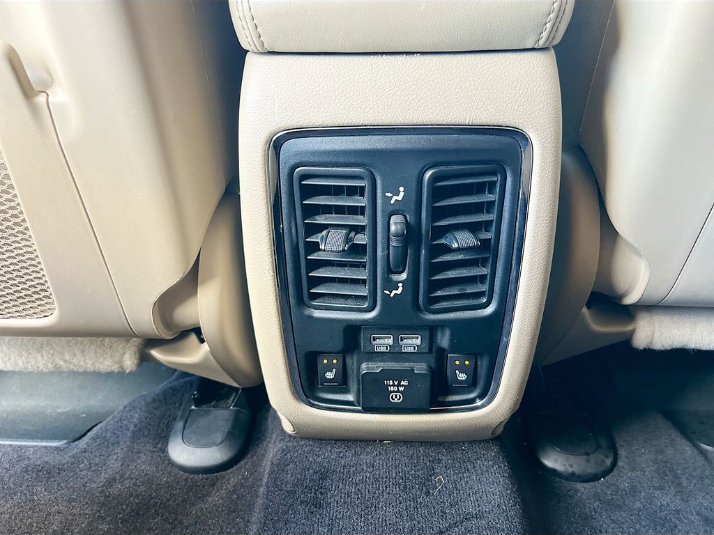 Used 2018 Black Jeep Limited image 23