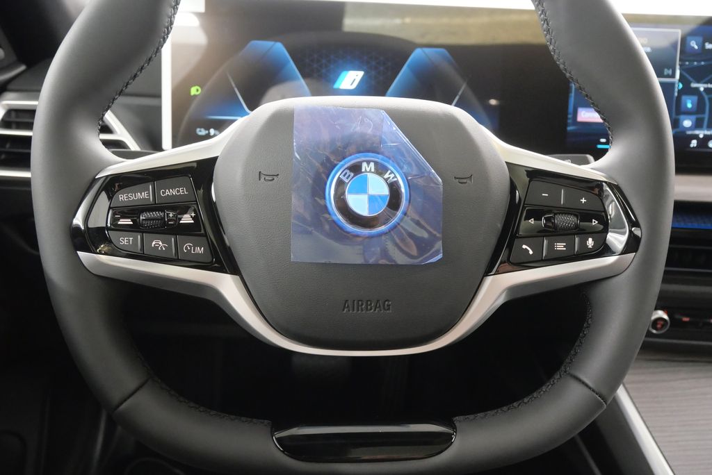 2025 BMW i4 eDrive40 21