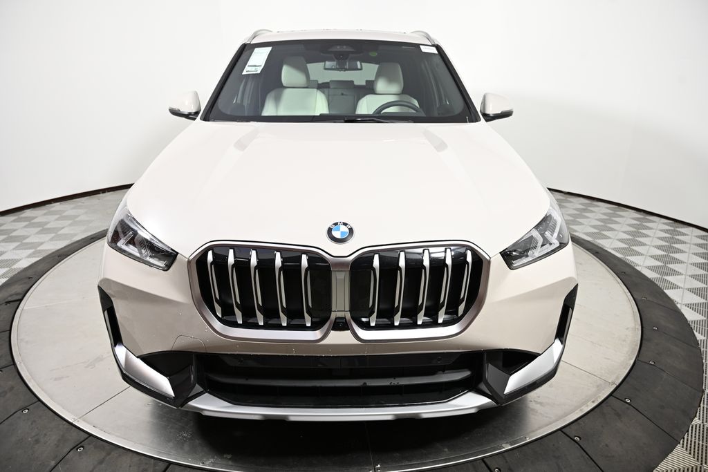 Thumbnail: 2026 BMW X1 - 8