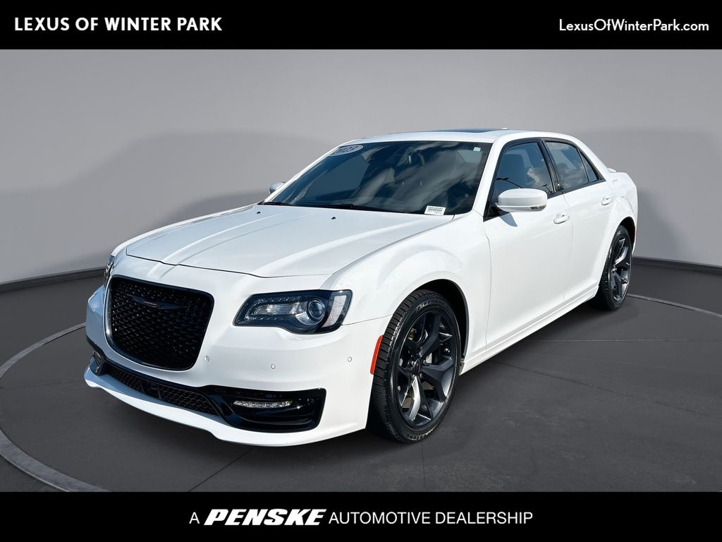 Thumbnail: 2023 Chrysler 300 - 1