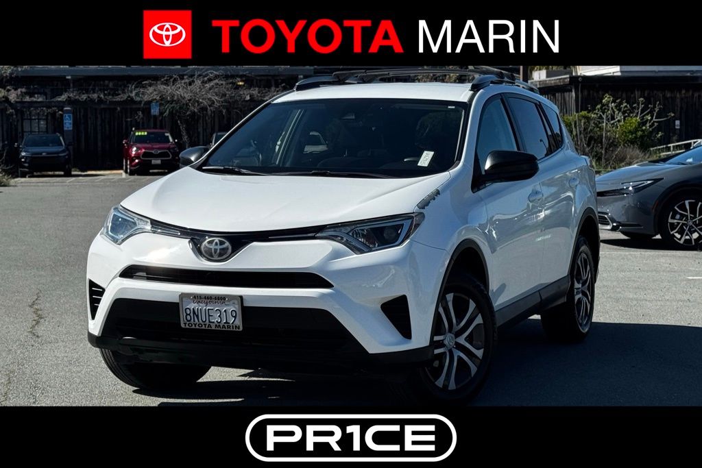 2017 Toyota RAV4 LE AWD