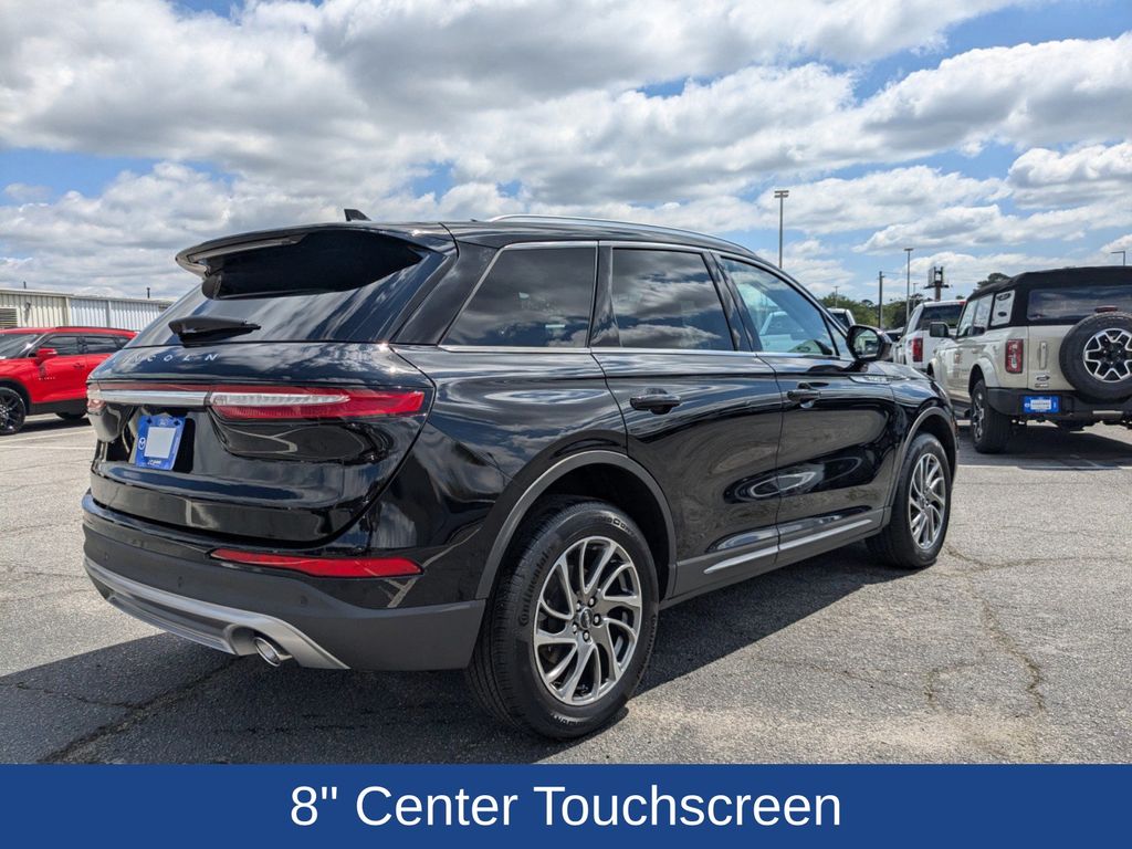 2022 Lincoln Corsair Standard