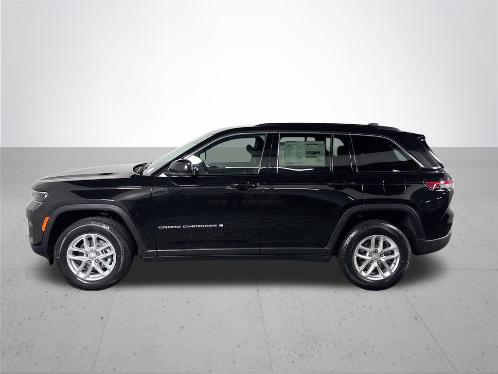 2026 Jeep Grand Cherokee Laredo
