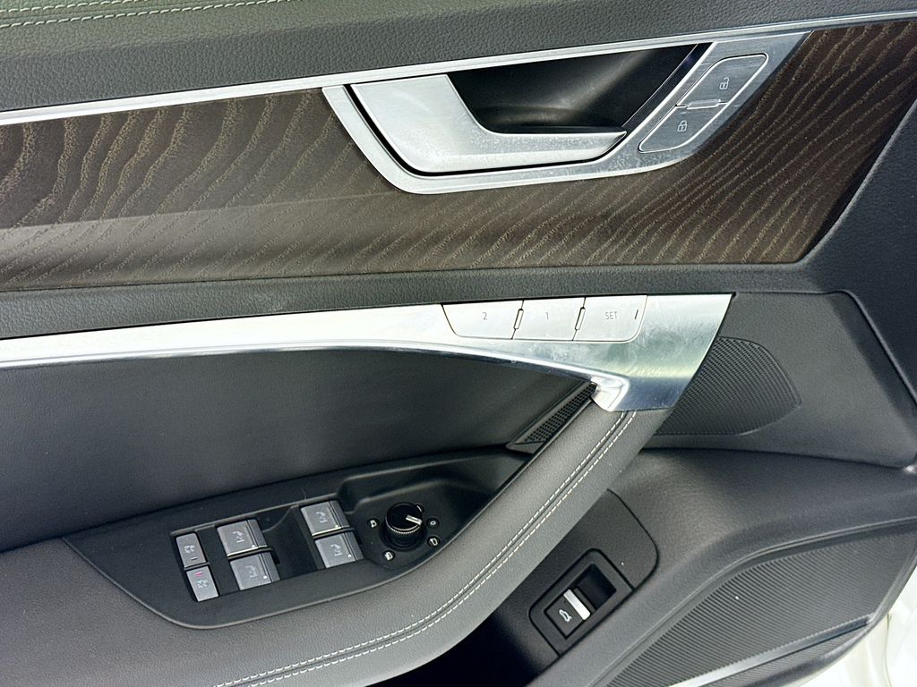Thumbnail: 2020 Audi A6 - 23
