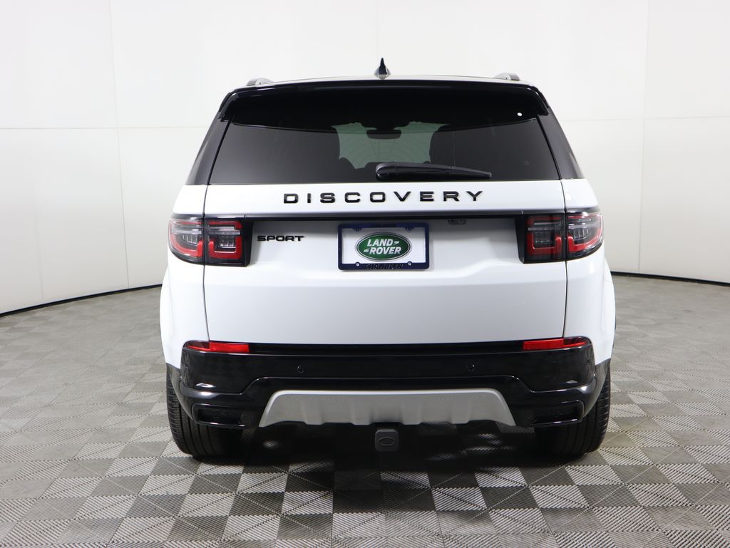 Thumbnail: 2025 Land Rover Discovery Sport - 6