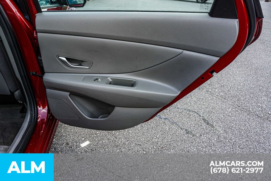 Used 2024 Red Hyundai SEL image 52