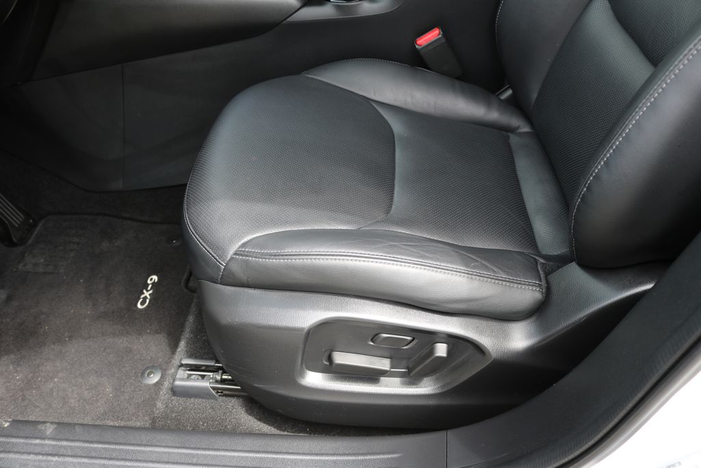 Used Car 2023 Mazda Cx-9  Touring For Sale Under $30,000 In Austin, Texas