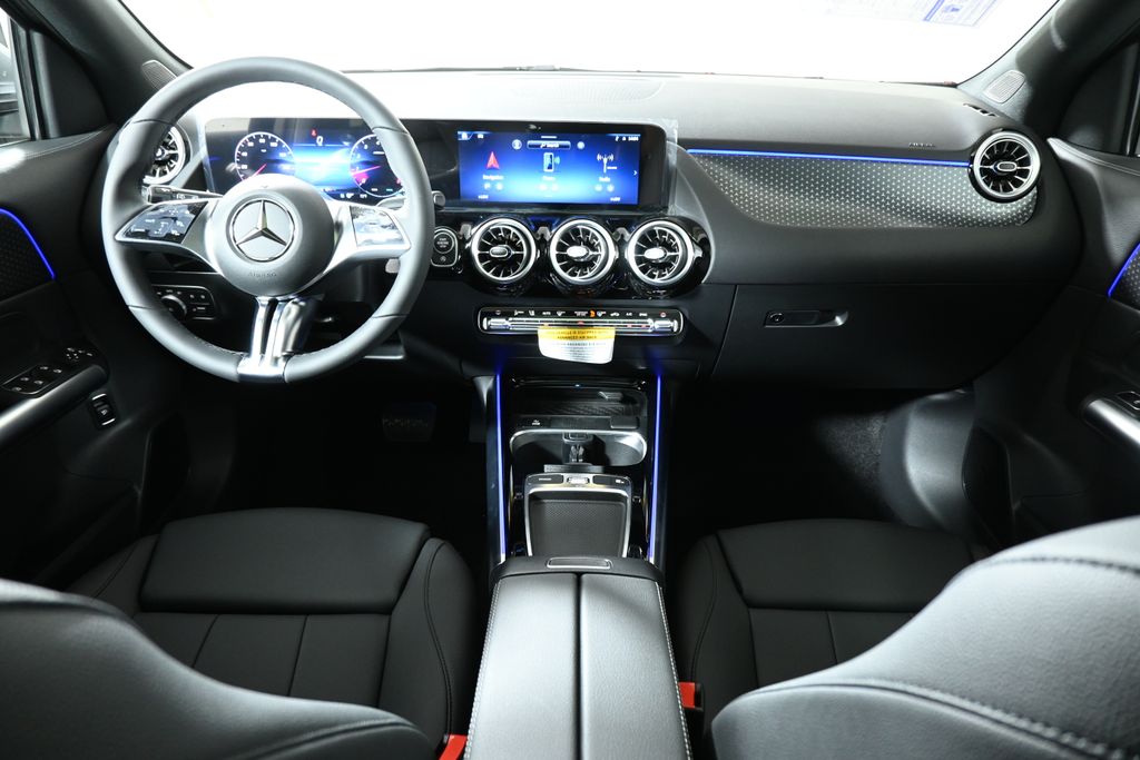 2025 Mercedes-Benz GLA 250 4MATIC 13