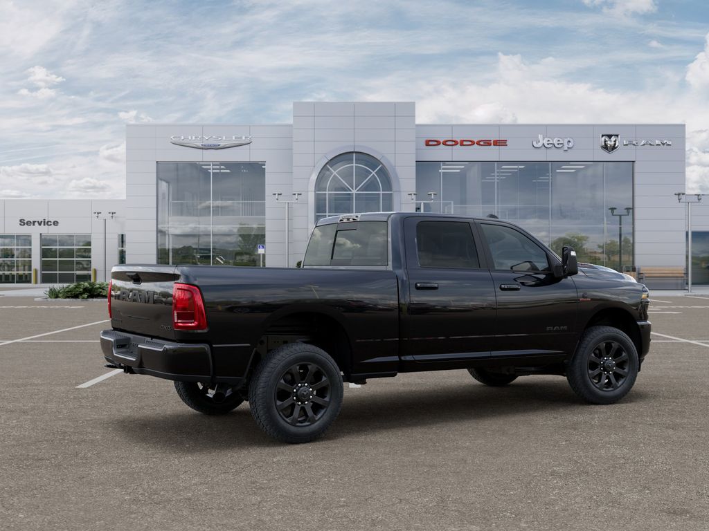 New 2026 Diamond Black Crystal Pearlcoat Ram Laramie image 4
