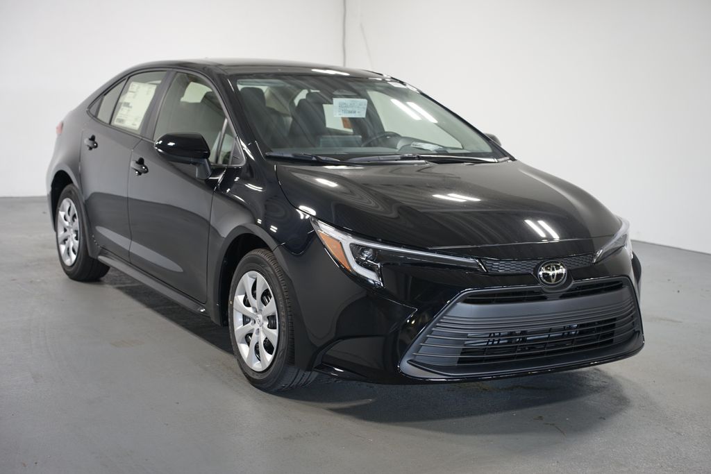 Thumbnail: 2026 Toyota Corolla - 3