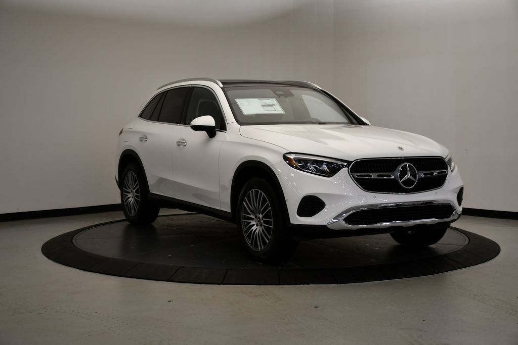 Thumbnail: 2026 Mercedes-Benz GLC - 7